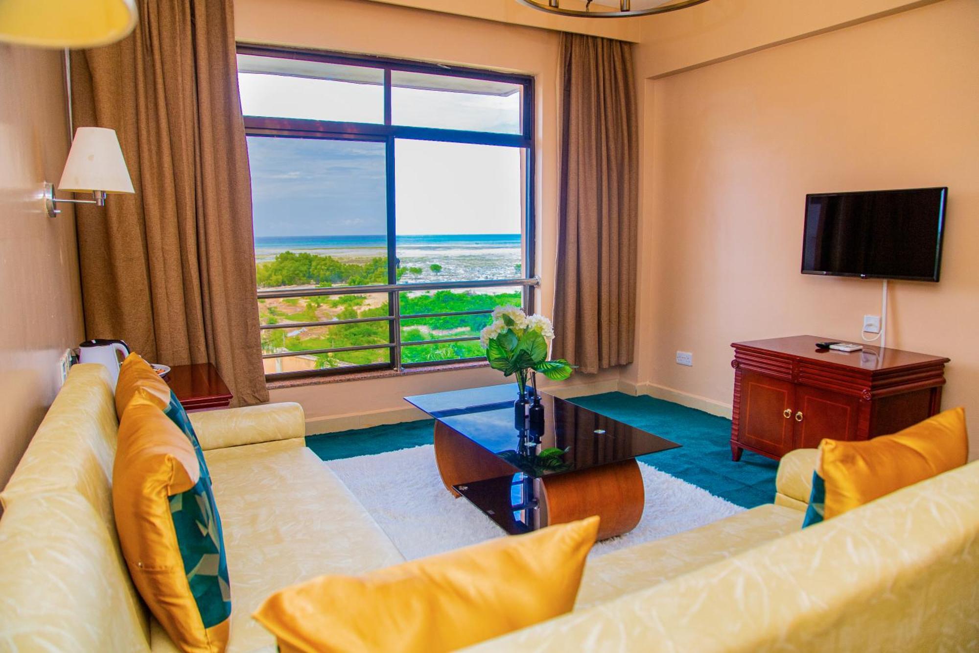 Luwa Evergreen Hotel Mtwara Exterior photo