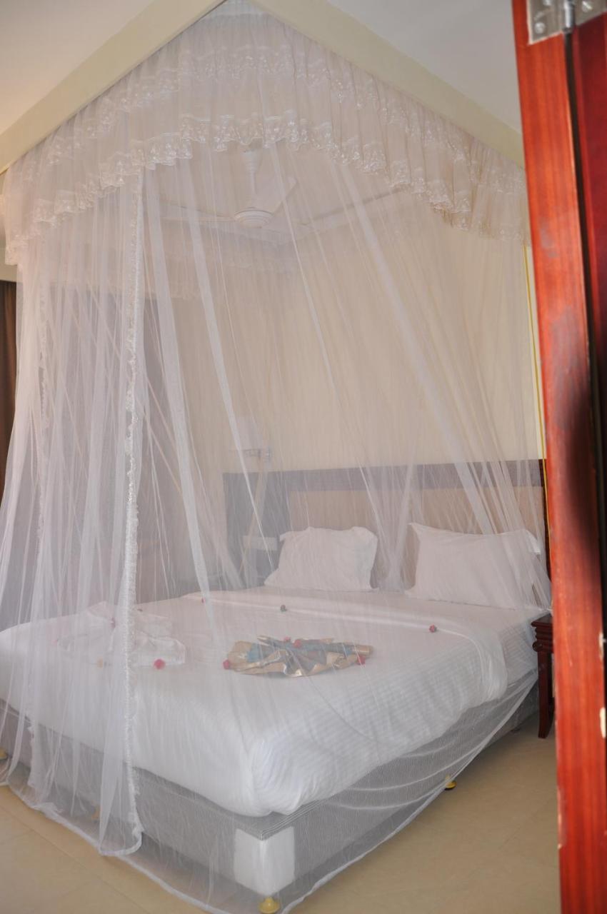 Luwa Evergreen Hotel Mtwara Exterior photo