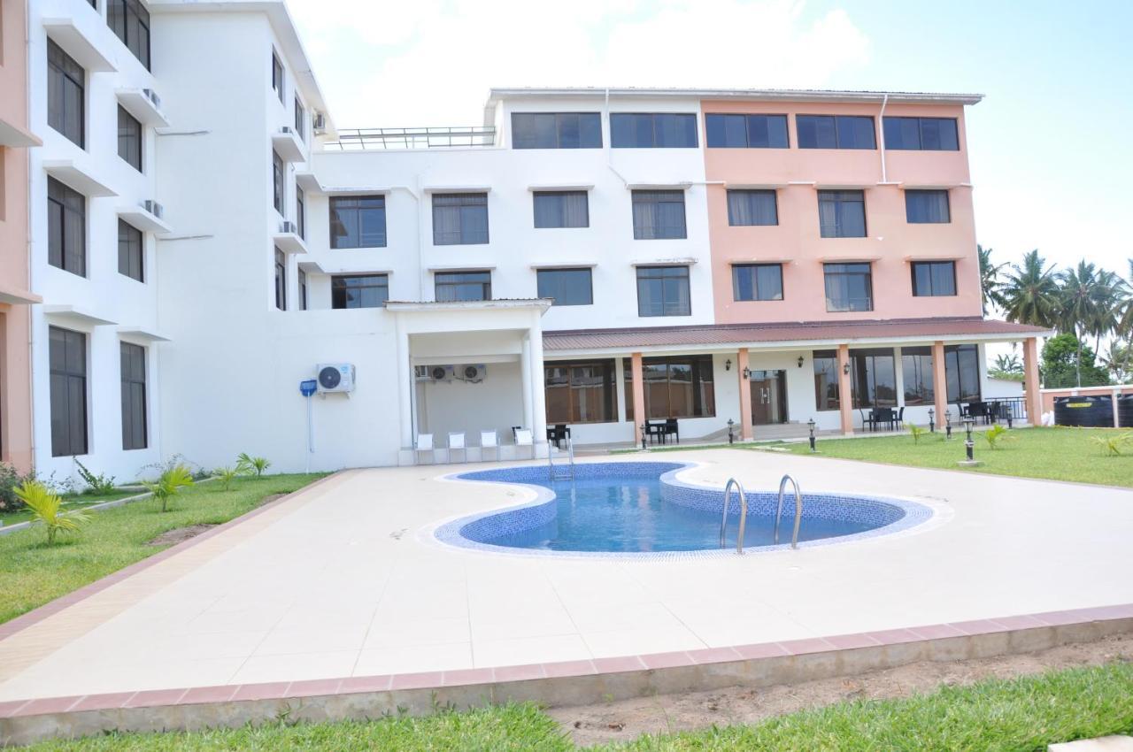 Luwa Evergreen Hotel Mtwara Exterior photo